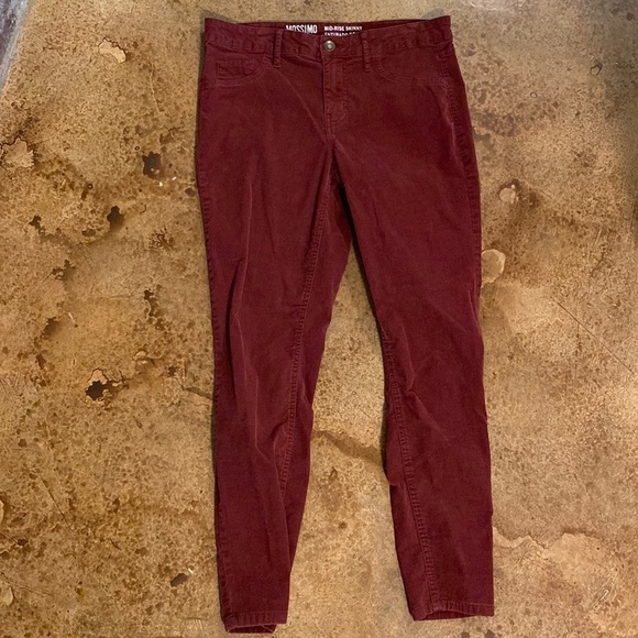 MOSSIMO Supply Co. wine red corduroy mid rise skinny stretch cropped ankle pants - Picture 3 of 6